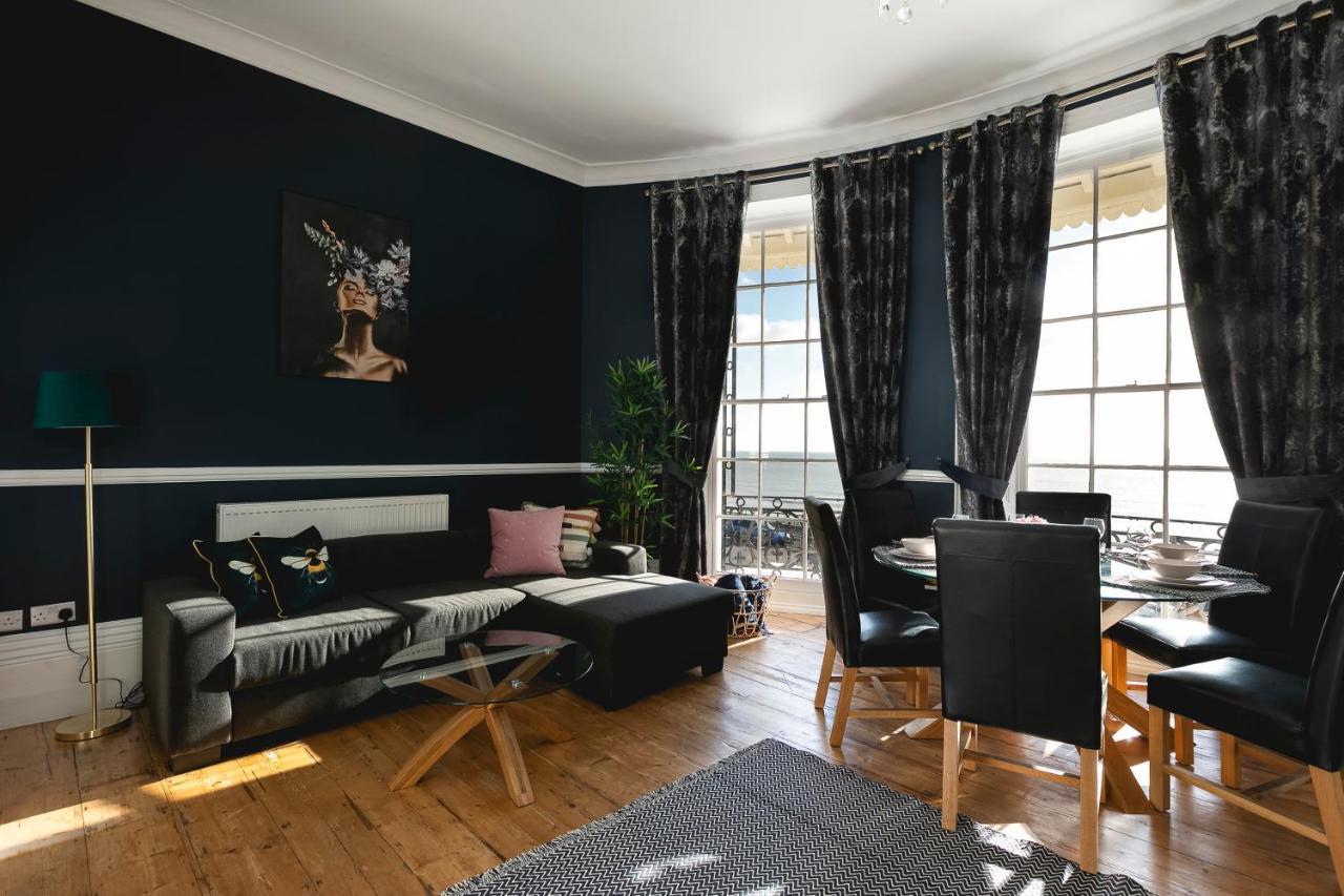 Marine Parade Sea View 2-Bedroom Apartment 布赖顿 外观 照片