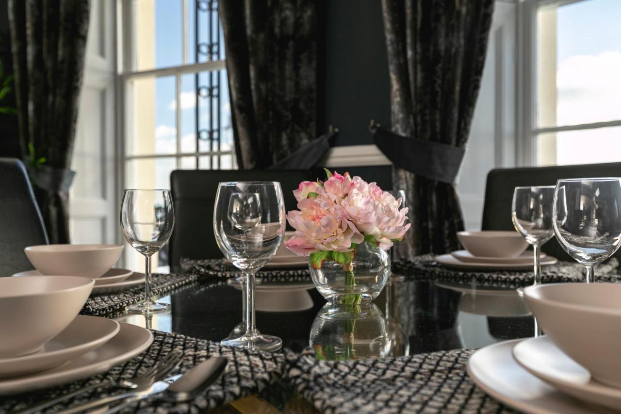 Marine Parade Sea View 2-Bedroom Apartment 布赖顿 外观 照片